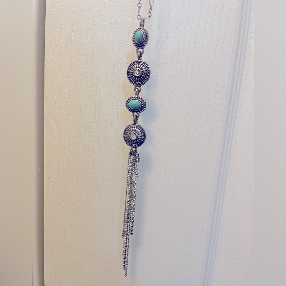 3/$20 | Long Turquoise Silver Necklace